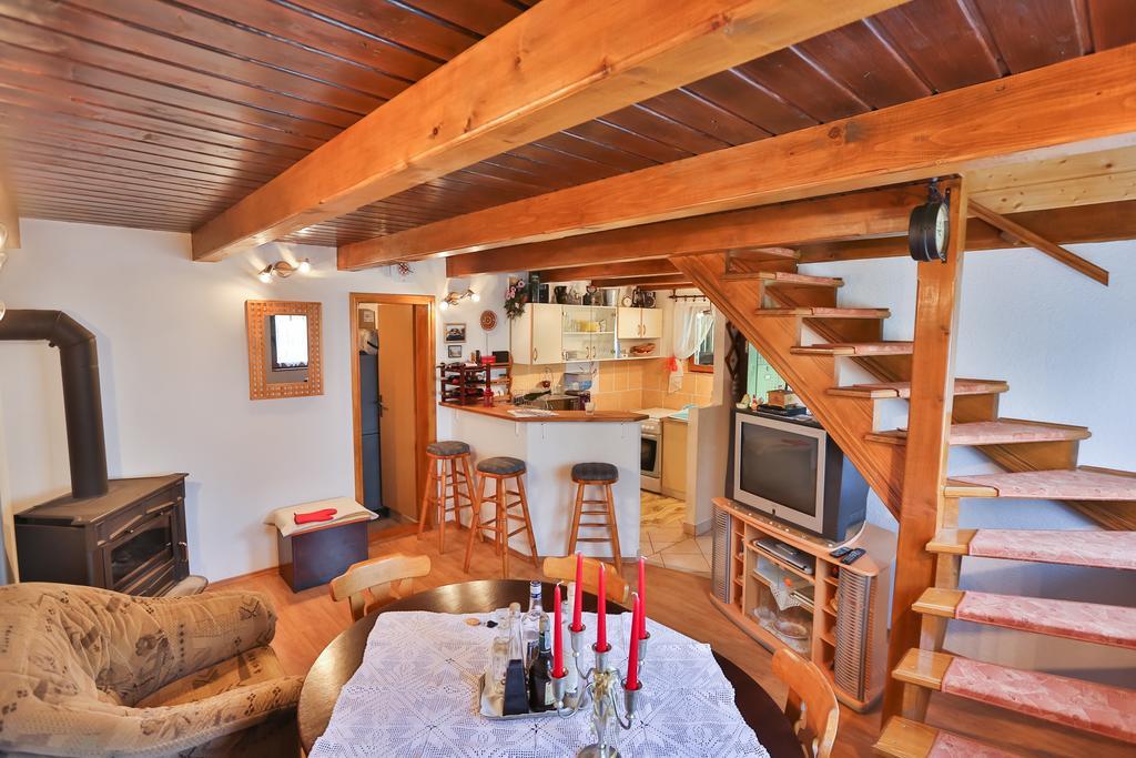 יוסיפדול Holiday Home Trzan מראה חיצוני תמונה